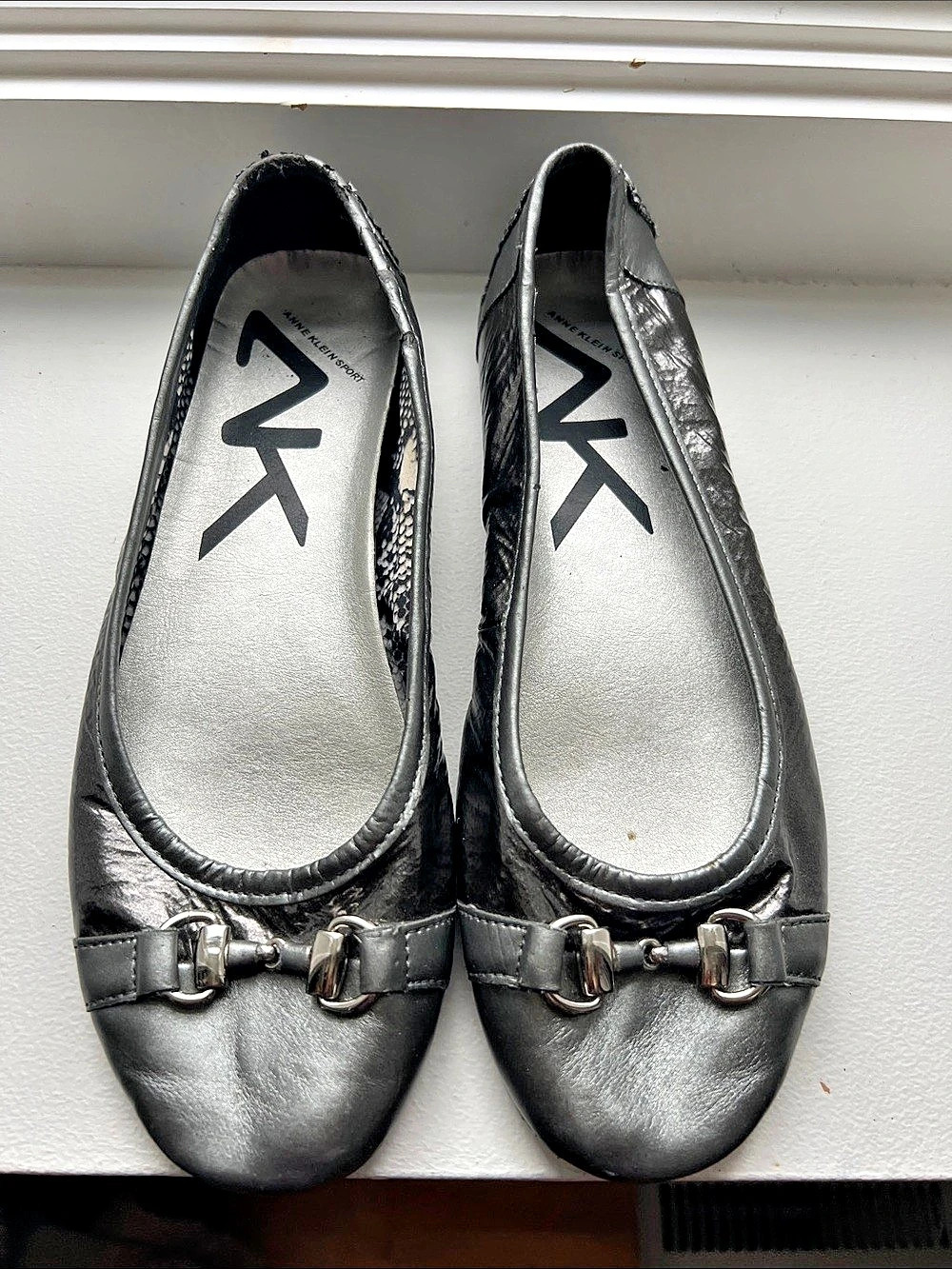 AK Anne Klein silver gray Buckle Flats